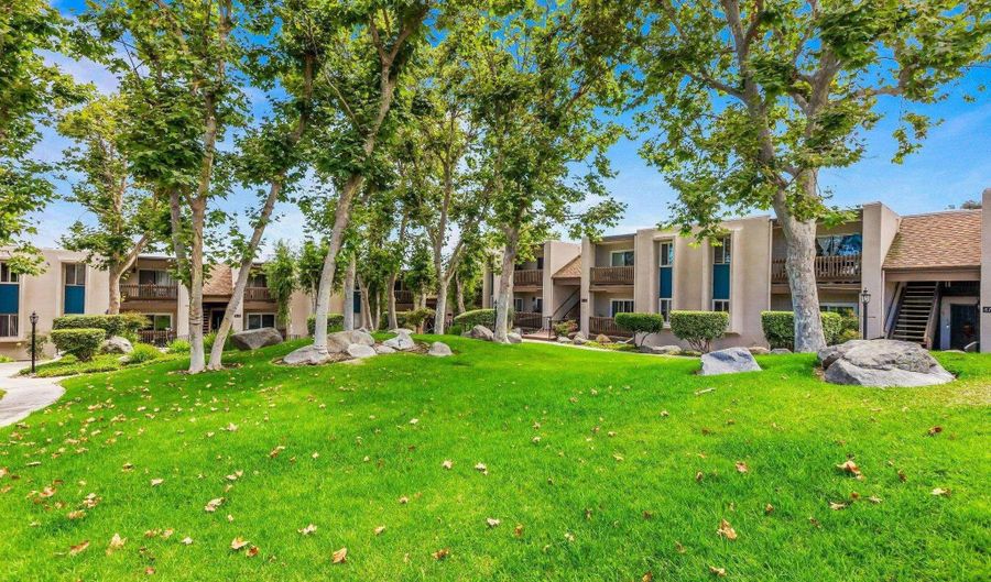 5350 Baltimore Dr 20, La Mesa, CA 91942 - 2 Beds, 2 Bath