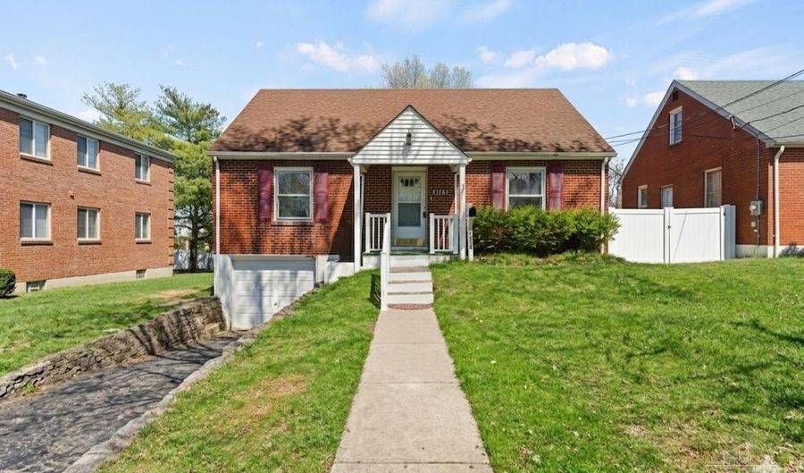 7158 Dunn Rd, Anderson Twp., OH 45230 - 3 Beds, 2 Bath