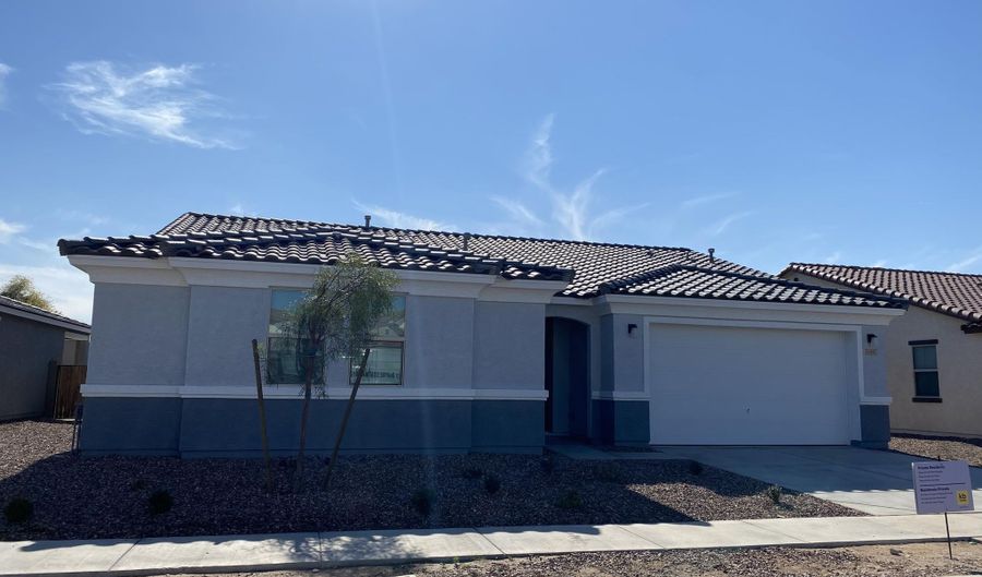 11445 W EDGEMONT Ave, Avondale, AZ 85392 - 4 Beds, 2 Bath
