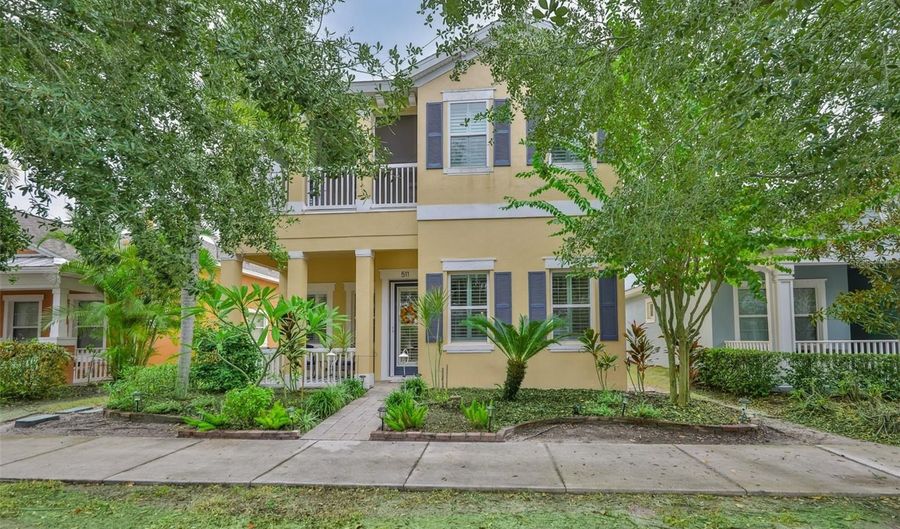 511 WINTERSIDE Dr, Apollo Beach, FL 33572 - 4 Beds, 3 Bath