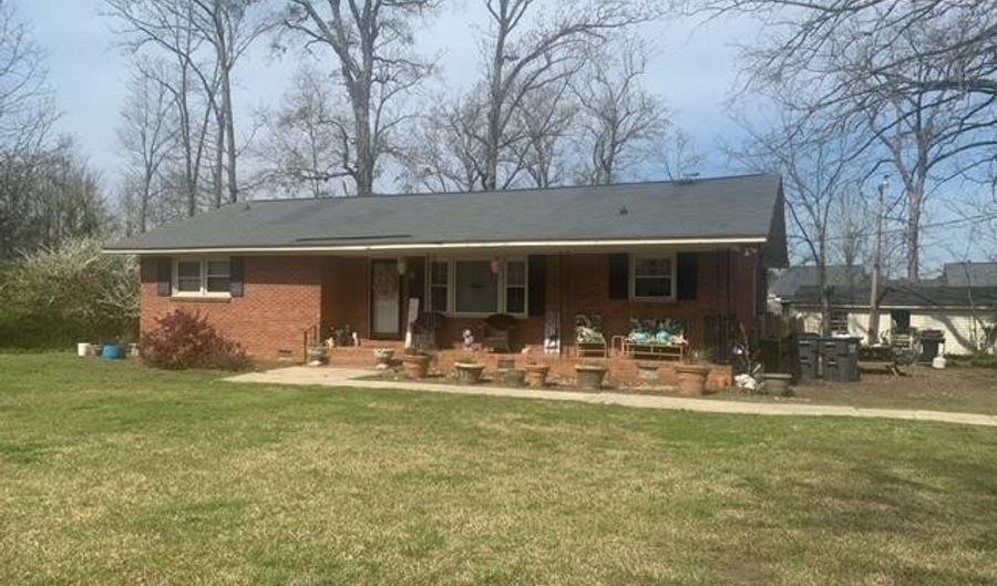 3048 Wessinger Rd, Chapin, SC 29036 - 3 Beds, 2 Bath