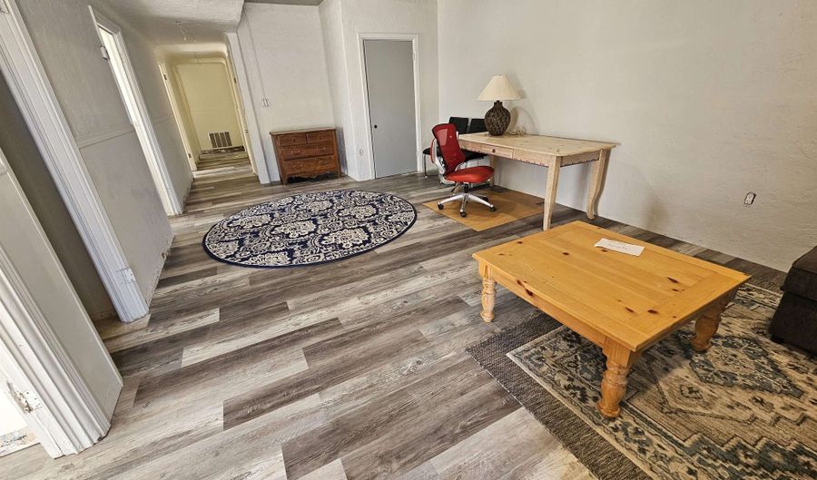 901 Delaware Ave, Alamogordo, NM 88310 - 0 Beds, 0 Bath