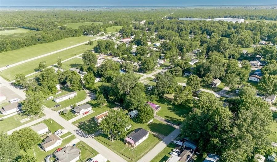 182 Wilbur Ave, Austin, IN 47102 - 3 Beds, 1 Bath