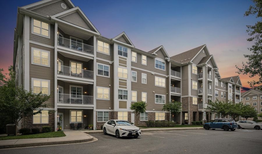 901 MACPHAIL WOODS Xing 3F, Bel Air, MD 21015 - 2 Beds, 2 Bath