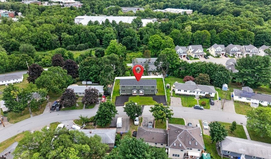 14 Neillian Way 14, Bedford, MA 01730 - 3 Beds, 3 Bath