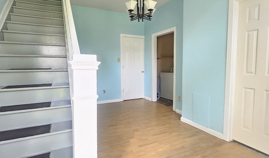 1706 Reverend J.T. Menifee St, Anderson, IN 46016 - 4 Beds, 2 Bath