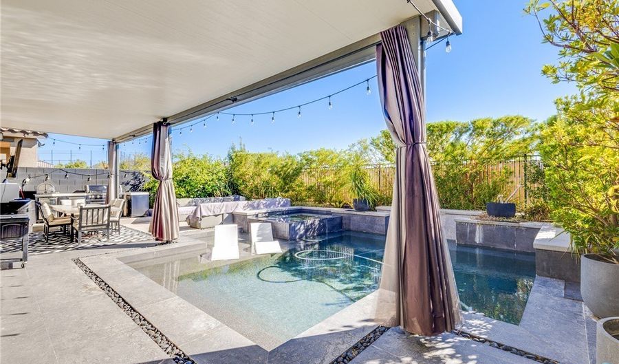 2605 Tolmezzo St, Henderson, NV 89044 - 5 Beds, 4 Bath