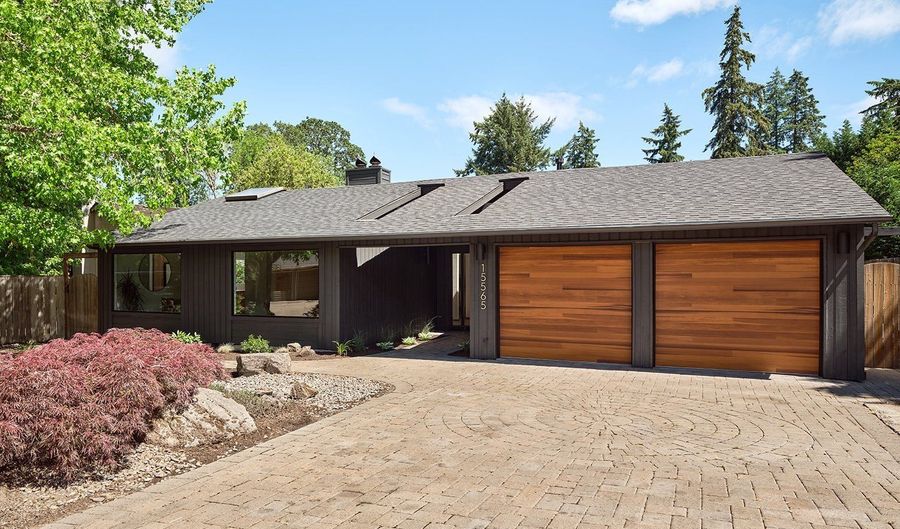15565 SW BRISTOL Ln, Beaverton, OR 97007 - 3 Beds, 2 Bath
