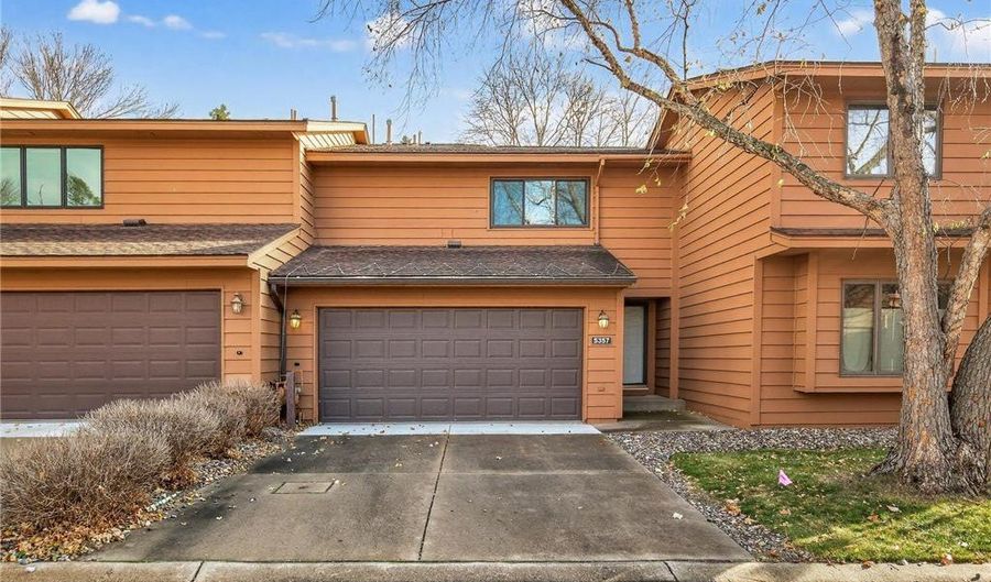 5357 Upper 147th St W, Apple Valley, MN 55124 - 2 Beds, 3 Bath