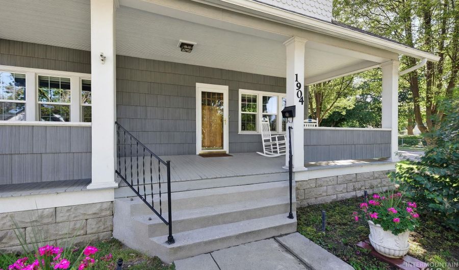 1904 Blaine St, Caldwell, ID 83605 - 4 Beds, 2 Bath