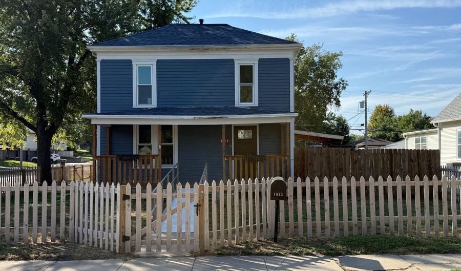1023 Elk St, Beatrice, NE 68310 - 4 Beds, 1 Bath