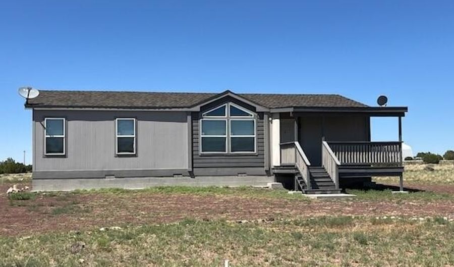 61 CR 8620, Concho, AZ 85924 - 3 Beds, 2 Bath