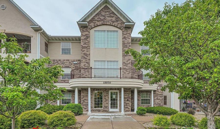 15570 Linnet St NW 2-301, Andover, MN 55304 - 2 Beds, 2 Bath