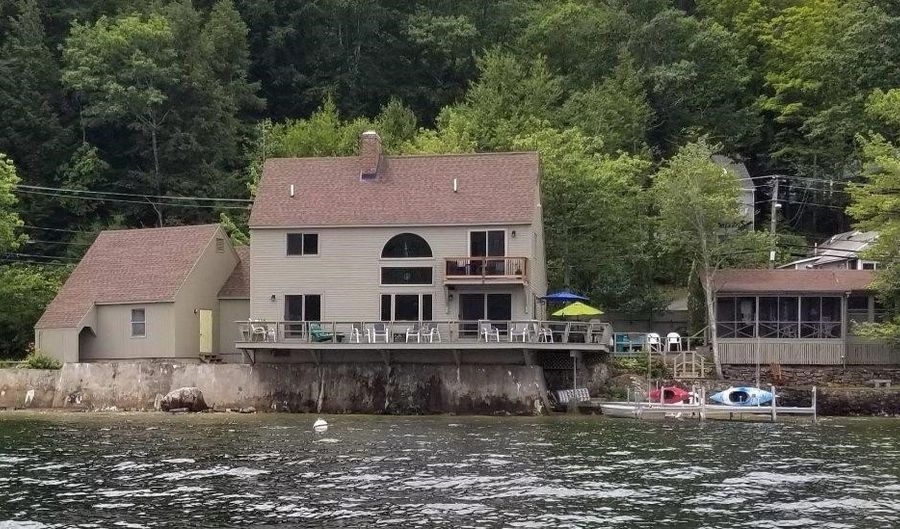 88 W Shore Rd, Bristol, NH 03222 - 3 Beds, 2 Bath