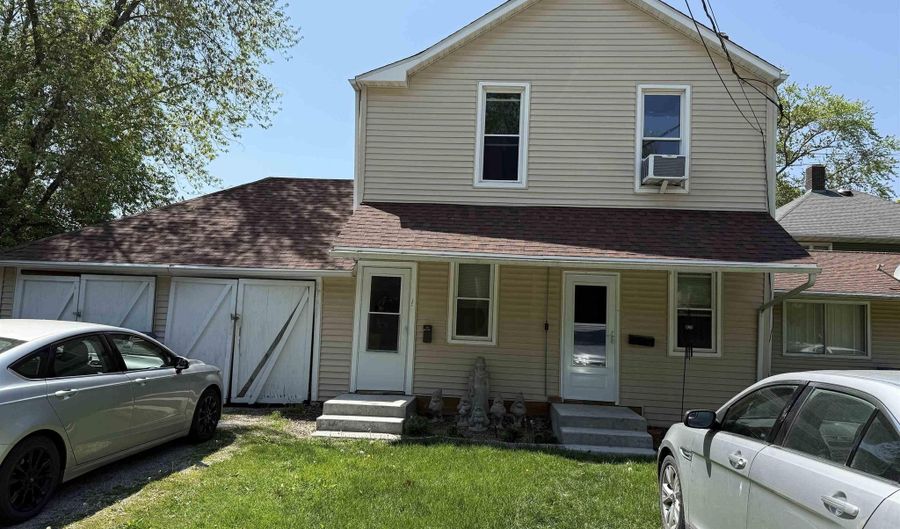 105-109 NE 5TH Ave, Aledo, IL 61231 - 0 Beds, 0 Bath