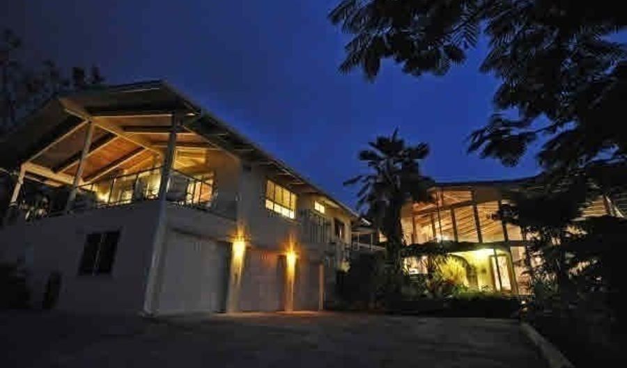 73-1402 Hikimoe St, Kailua Kona, HI 96740 - 5 Beds, 6 Bath