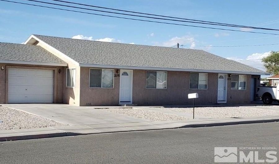 215 E A St, Fallon, NV 89406 - 2 Beds, 1 Bath