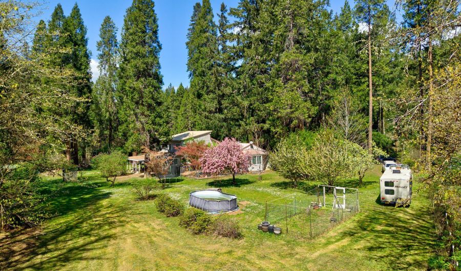 1293 STARVEOUT CREEK Rd, Azalea, OR 97410 - 3 Beds, 3 Bath