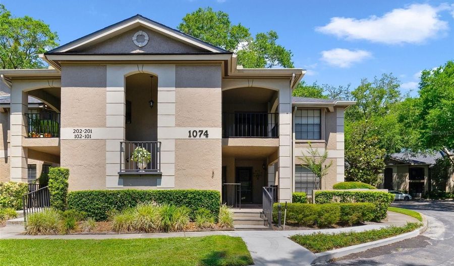 1074 KENSINGTON PARK Ct 101, Altamonte Springs, FL 32714 - 2 Beds, 2 Bath