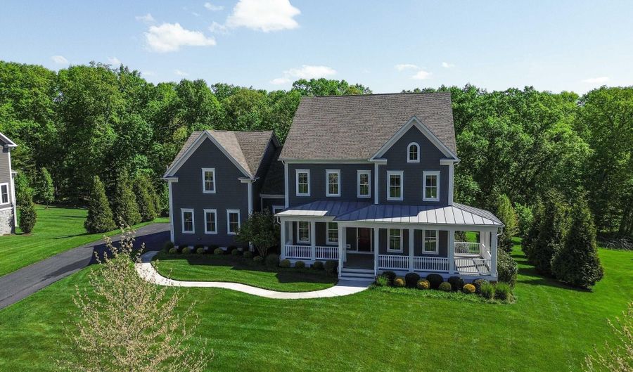23248 MEADOW STAR Pl, Aldie, VA 20105 - 5 Beds, 6 Bath