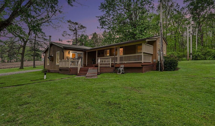 3478 Corner Rd NW, Alexandria, OH 43001 - 3 Beds, 1 Bath