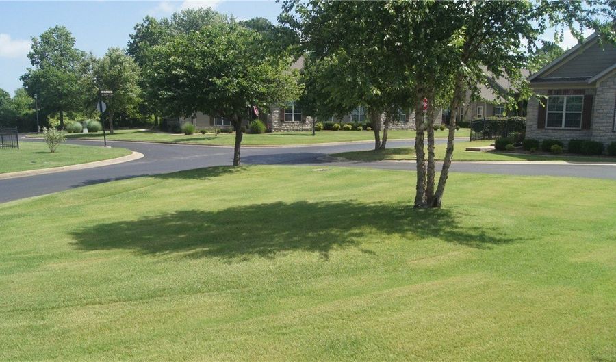 2500 SW Fallow St, Bentonville, AR 72713 - 2 Beds, 2 Bath