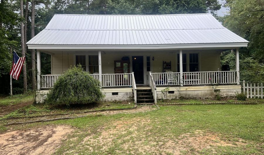 2450 Huckleberry Ln, Bailey, MS 39320 - 3 Beds, 2 Bath