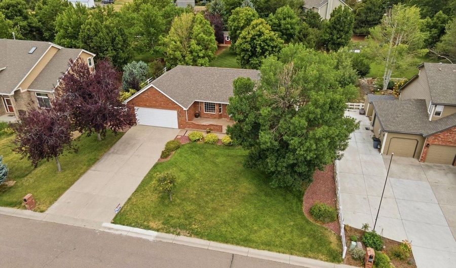 2243 Breckenridge Dr, Berthoud, CO 80513 - 5 Beds, 3 Bath