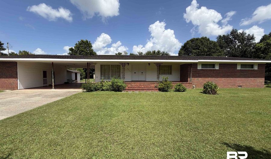 211 7th Ave, Atmore, AL 36502 - 3 Beds, 2 Bath