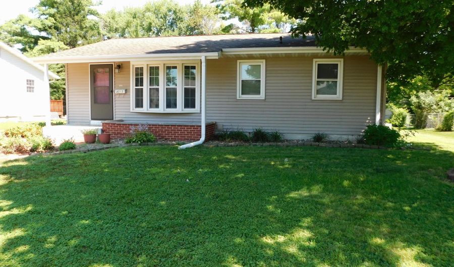 4015 Toronto St, Ames, IA 50014 - 3 Beds, 2 Bath