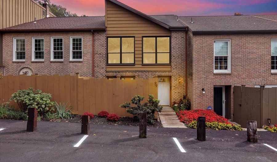 99 BURNING TREE Ln, Reading, PA 19607 - 3 Beds, 3 Bath