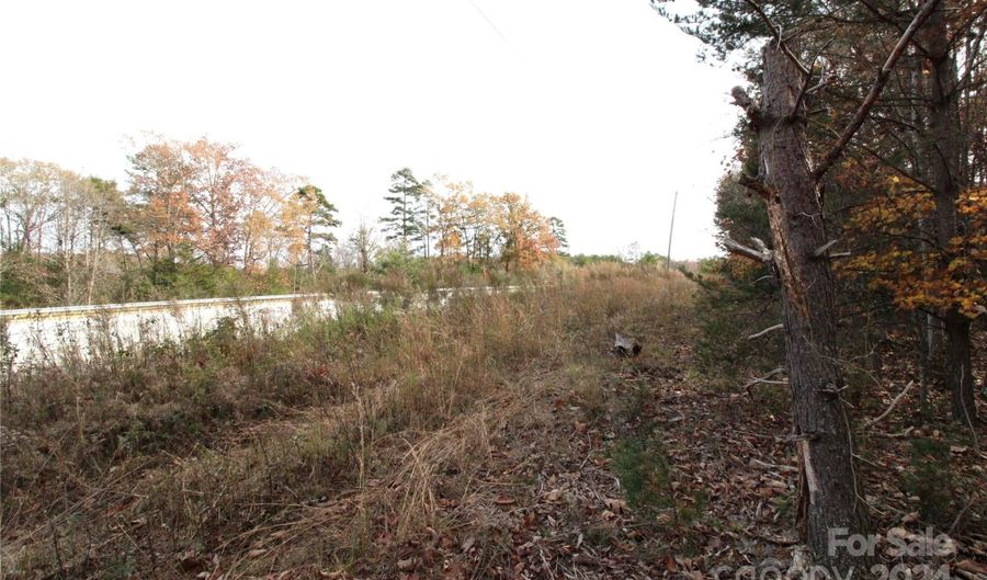 2 AC Commercial York Rd, Blacksburg, SC 29702 - 0 Beds, 0 Bath