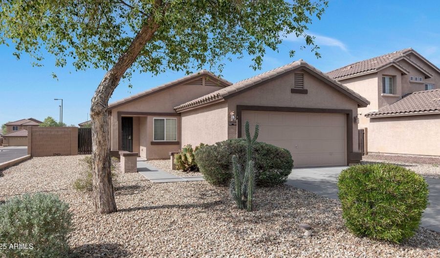 22229 W TONTO St, Buckeye, AZ 85326 - 3 Beds, 2 Bath