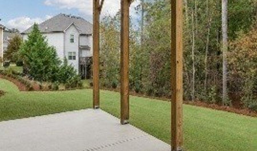74 Fairway Dr, Acworth, GA 30101 - 5 Beds, 5 Bath