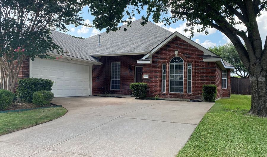 1326 Kingsley Ct, Allen, TX 75013 - 4 Beds, 2 Bath