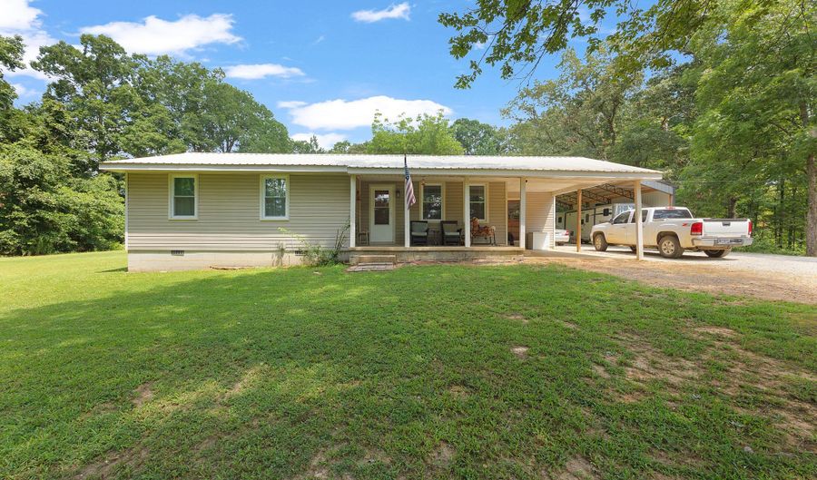 50 Price Rd, Beech Bluff, TN 38313 - 2 Beds, 2 Bath