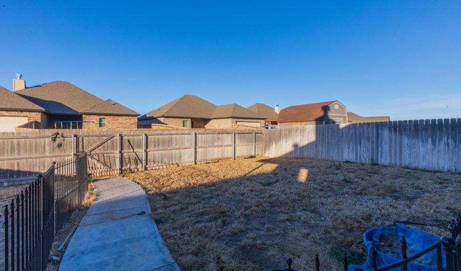 7814 ARLO Dr, Amarillo, TX 79119 - 3 Beds, 2 Bath