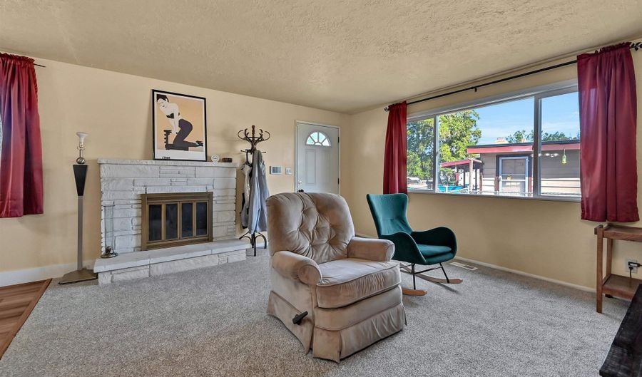 2514 S Virginia St, Boise, ID 83705 - 3 Beds, 1 Bath