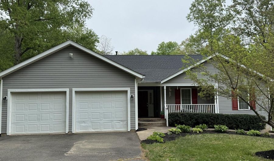 2063 LEEHIGH Dr, Amissville, VA 20106 - 3 Beds, 3 Bath