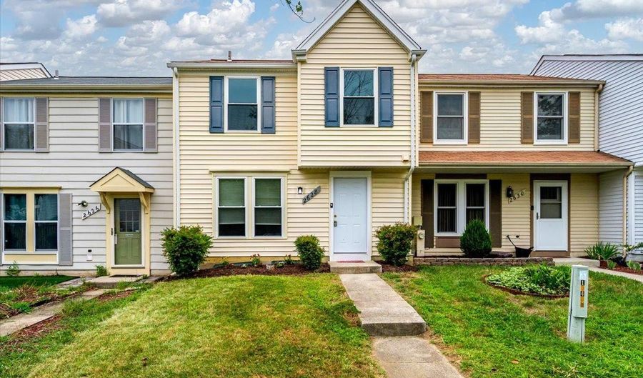 2628 NEMO Ct, Bowie, MD 20716 - 2 Beds, 2 Bath