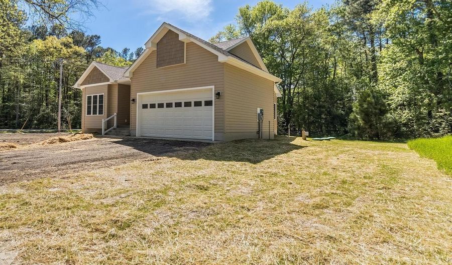 21183 ABELL Rd, Abell, MD 20606 - 3 Beds, 2 Bath
