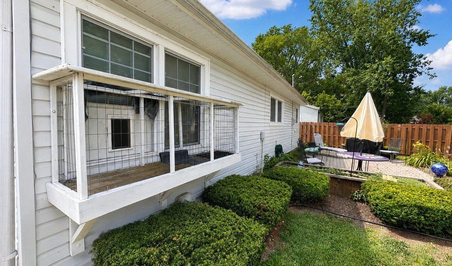 3024 Saint Charles St, Anderson, IN 46016 - 2 Beds, 1 Bath