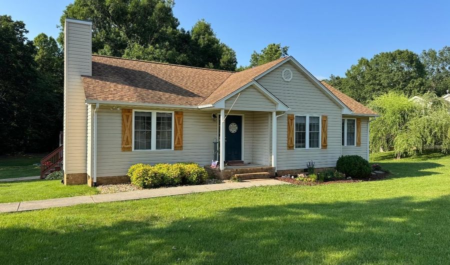 4375 Pumping Station Rd, Appomattox, VA 24522 - 3 Beds, 2 Bath