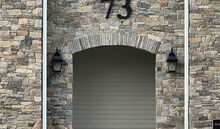 73 W Main St 2, Clinton, CT 06413 - 1 Beds, 1 Bath