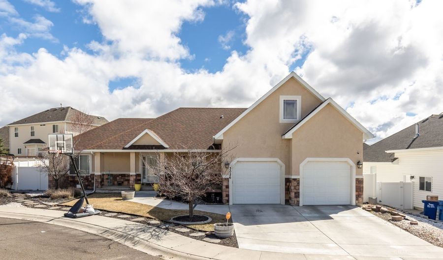 3026 Hailey Ct, Elko, NV 89801 - 4 Beds, 3 Bath