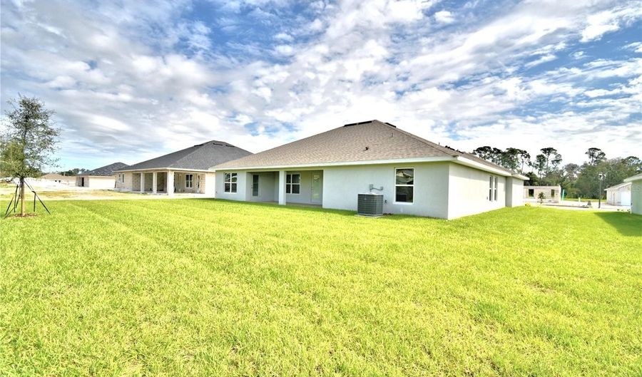 4414 JUNEBERRY Dr, Auburndale, FL 33823 - 4 Beds, 3 Bath