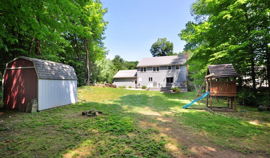 23 Kingsbridge, Avon, CT 06001 - 4 Beds, 3 Bath