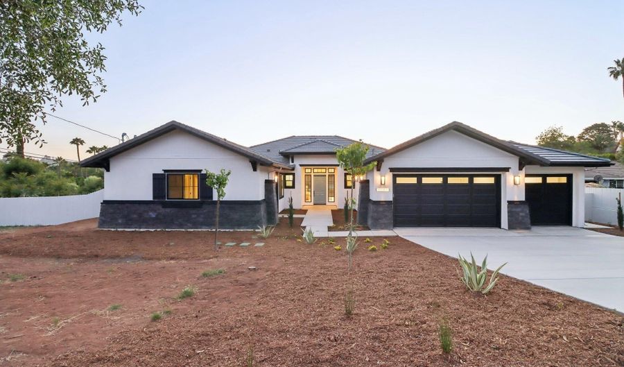 2745 Alexander Dr, Escondido, CA 92029 - 4 Beds, 4 Bath