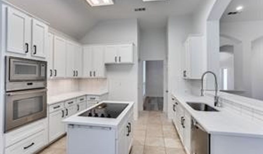 3867 Ridgelake Ct, Addison, TX 75001 - 3 Beds, 2 Bath