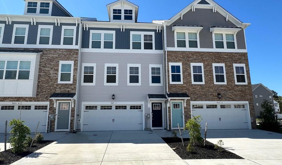 9525 SEASCAPE Ln 5, Berlin, MD 21811 - 3 Beds, 4 Bath